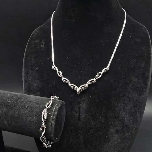 CU Black Silver Tone Diamond Chip Accent Bracelet Necklace Jewelry Set - Picture 11 of 11